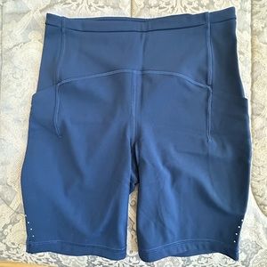 Lululemon Swift Speed high waist shorts, size 8, 8” inseam navy blue